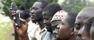 AFRIQUE l’accès l’eau potable plus difficile téléphones portables