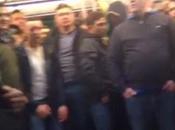Scène racisme ordinaire quai métro parisien