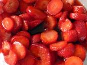 Salade fraises coulis framboises