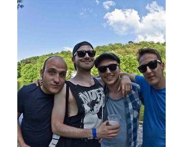 Punk in Deutschland III, bilingual as usual.