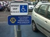 Opérations buzz autour stationnements handicapés