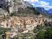 MOUSTIERS-SAINTE-MARIE (Alpes-de-Haute-Provence)