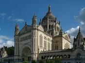 BASILIQUE LISIEUX (Calvados)