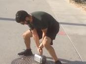 artiste reproduit marteau Thor vous défi soulever