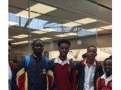 Apple Store Melbourne étudiants noirs victimes racisme