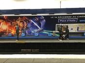 Paris métro parisien prend couleurs Star Wars