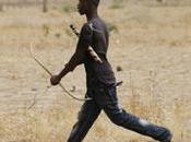 Cameroun archer kamikaze avec flèche empoisonnée