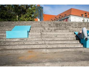 Des transats minimalistes qui s’adaptent aux escaliers