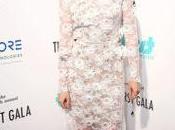 Kristen Stewart tenue féerique dentelle blanche