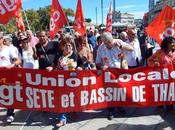 Grand rassemblement contre travail.