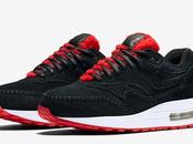 Nike Premium Stitched