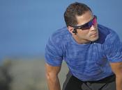 lunettes parlent signées Oakley Intel