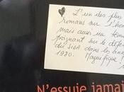 N’essuie jamais larmes sans gants