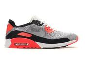 Nike Flyknit Infrared