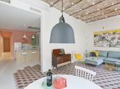 appartement vacances Barcelone riche couleurs