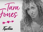 ptite interview avec Tara Jones nous parle saga Contrat Fyctia