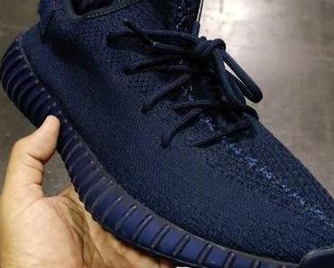 Yeezy Boost 350V2 Midnight Navy & Gold Ochre