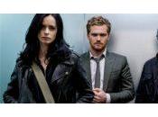 Defenders fait plein d’images avec nouveau poster