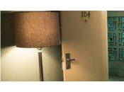 Room chambre fait plein clients dans saison