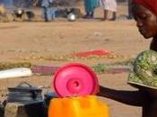 Conflit Nigéria après l’exil forcé, milliers familles tentent rentrer chez elles.