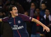 BUZZ: geste grande classe d’Edinson Cavani (IMAGE)