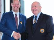 Stéphane Jacob-Langevin s’est décerner médaille Membre Honoraire (AM) division générale l’Ordre d’Australie