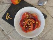 Salade tomates, pêches, pois chiche cumin