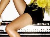 Sous Projecteurs: Nikki Flores