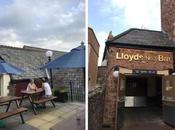 Craft beer Wetherspoon reçoit vert pour abattre créer immense café plein Bière