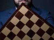 MVL, champion d'échecs hors cases