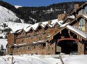 Temps skier neige jaune