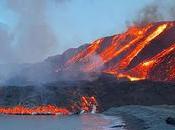 L’Espagne lave volcan Cumbre Vieja atteint l’océan