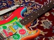 nouvelle Stratocaster Rocky George Harrison Fender chef-d’œuvre psychédélique.