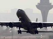 retardé heures après co-passager sonné l’alarme chat mobile