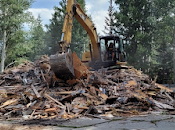 maison plus mord poussière