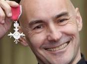 artiste déclaré avoir invoqué John Lennon lors d’un rituel écoutant Revolver Beatles.