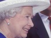 reine Elizabeth exprimé condoléances George Harrison après l’invasion domicile 1999, selon ancien député allemand.