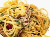 Spaghetti avec (beaucoup) citron, d'ail d'anchois d'Ottolenghi