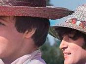 chanson Beatles groupe abandonnée parce qu’ils pouvaient chanter”.