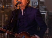 Paul McCartney pensait tuer vieille femme avec feux d’artifice lors d’une interprétation “Live Die”.