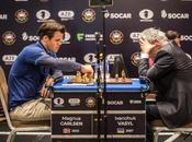 Coupe monde d'échecs avec Magnus Carlsen